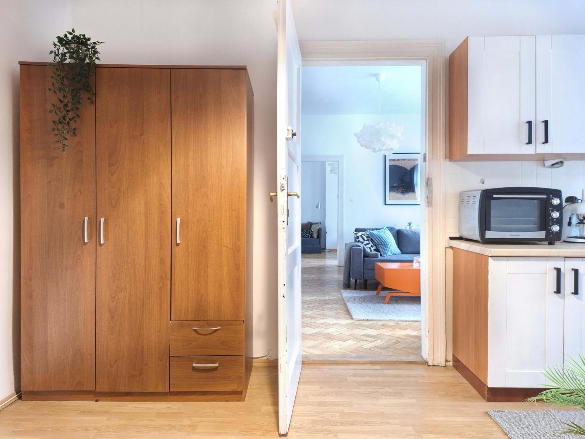 Beautiful And Spacious 69m2 For 5 Guests Next To Florian's Gate * Krasków